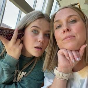 Meet your Posher, Katelyn